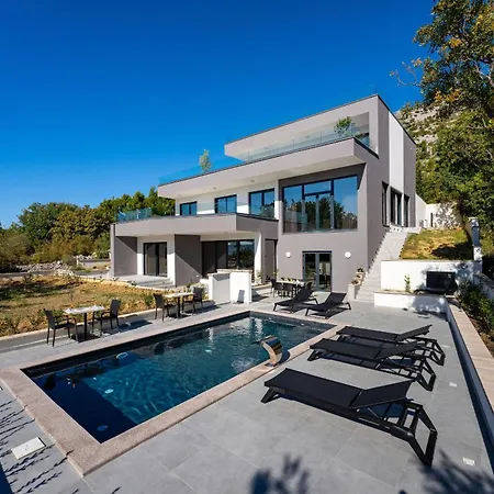 My Dalmatia - Senti With Shared Pool Apartment *