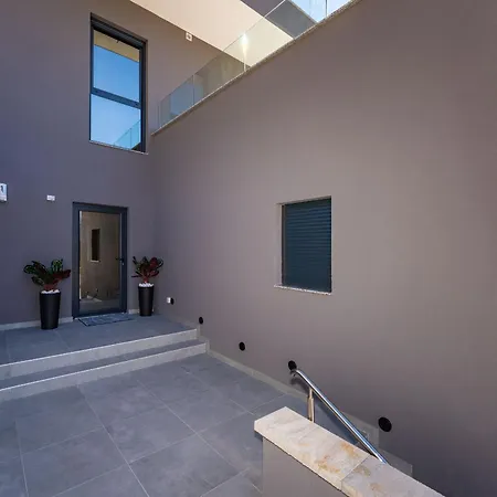 Apartment My Dalmatia - Senti With Shared Pool