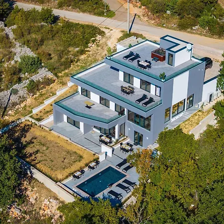 My Dalmatia - Senti With Shared Pool