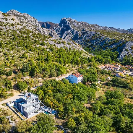 My Dalmatia - Senti With Shared Pool スタリグラード
