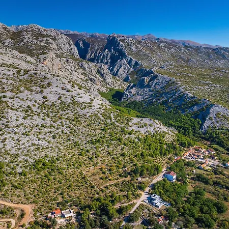 My Dalmatia - Senti With Shared Pool