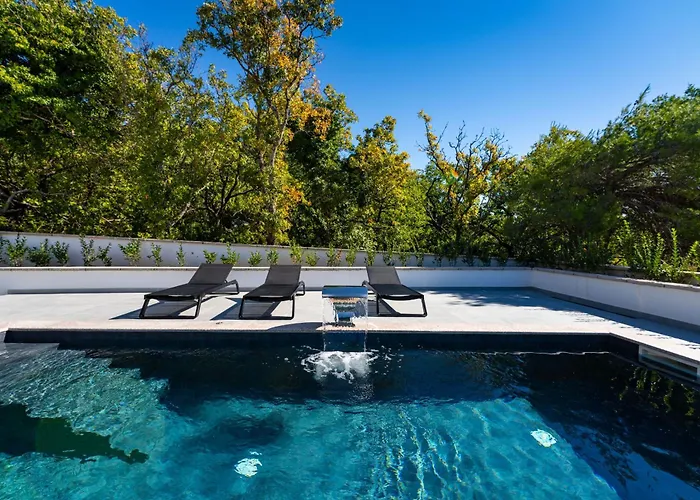 My Dalmatia - Senti With Shared Pool