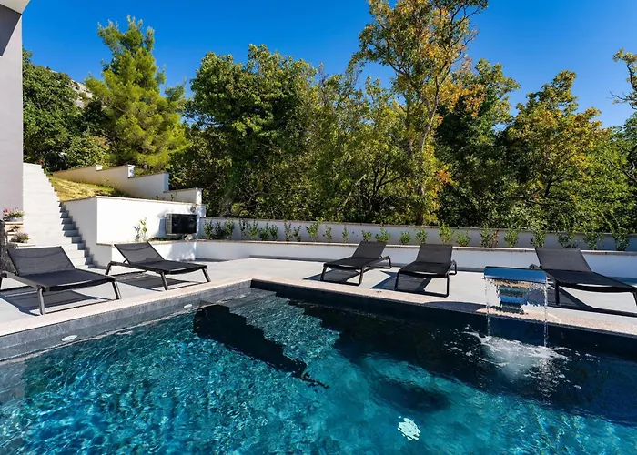 Lejlighed My Dalmatia - Senti With Shared Pool Starigrad Paklenica