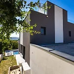 My Dalmatia - Senti With Shared Pool ستاريغغاد باكلينتسا