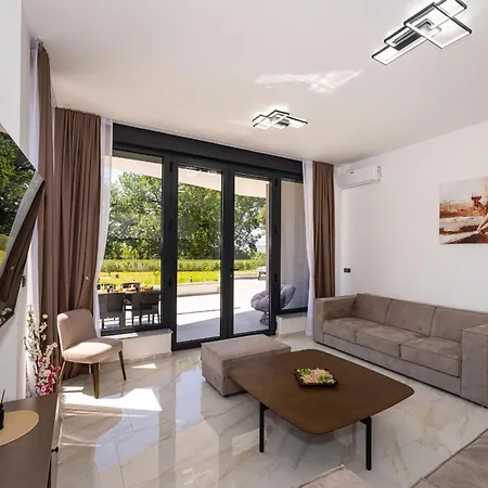 Daire My Dalmatia - Senti With Shared Pool