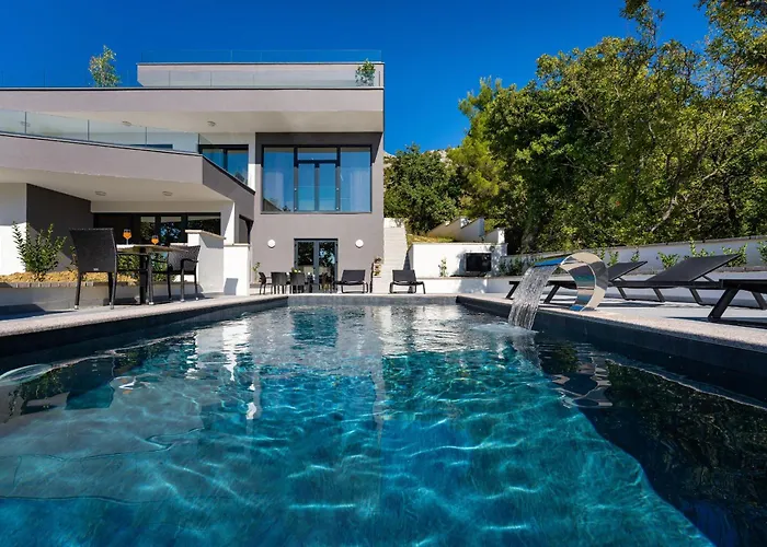 My Dalmatia - Senti With Shared Pool Apartment *
