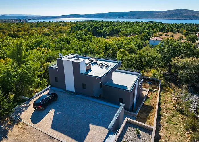 My Dalmatia - Senti With Shared Pool Apartment