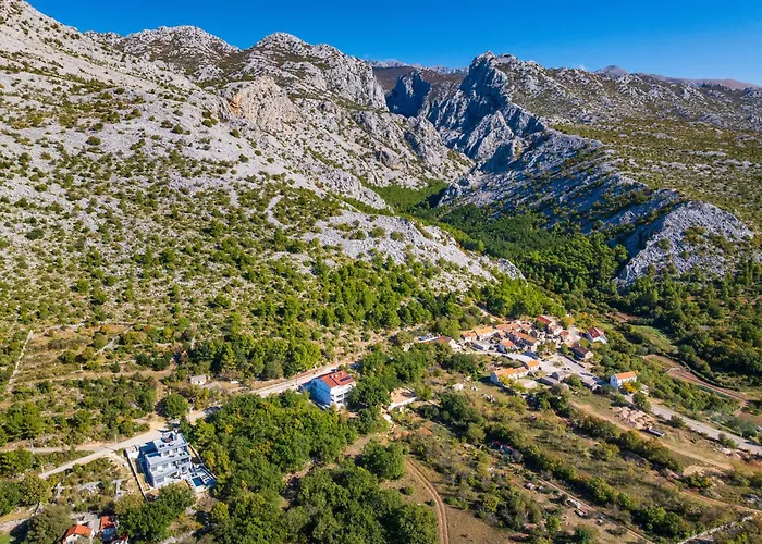 Apartment My Dalmatia - Senti With Shared Pool