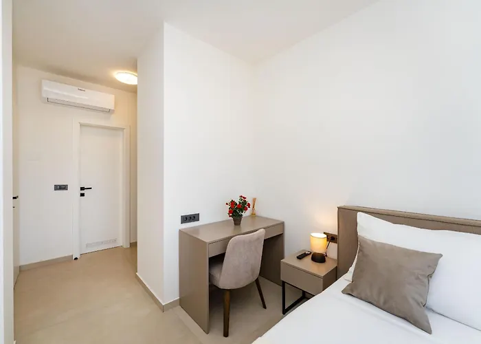 My Dalmatia - Senti With Shared Pool