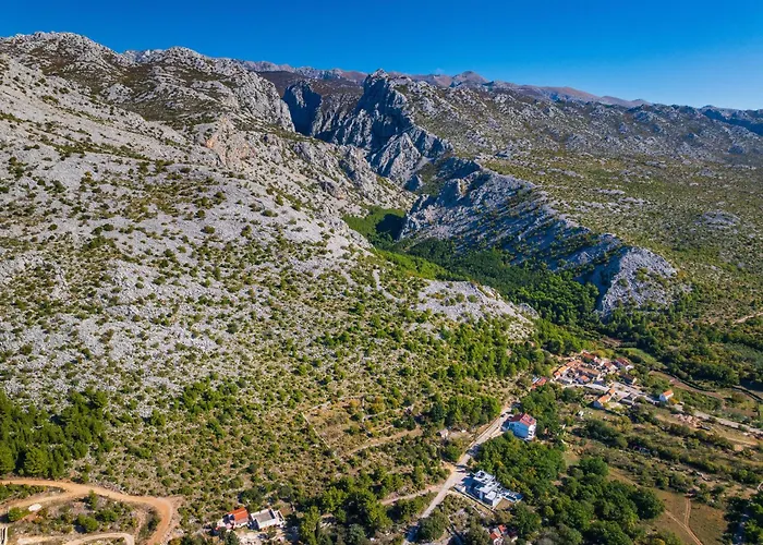 My Dalmatia - Senti With Shared Pool